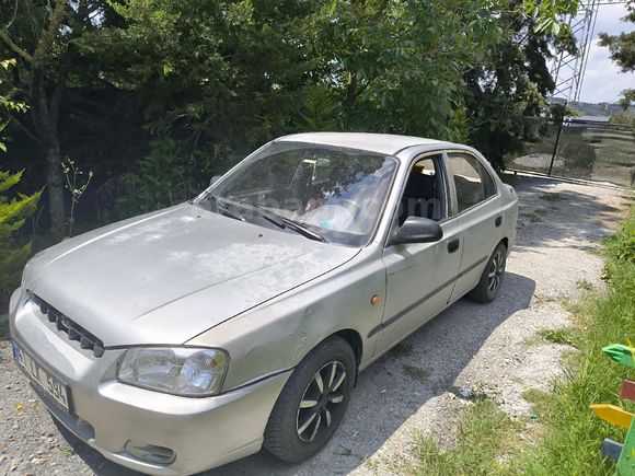 Sahibinden Hyundai Accent 1.3 LS 2001 Model