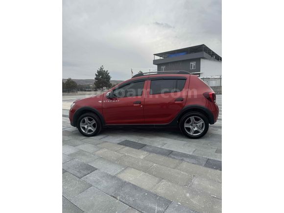 Sahibinden Dacia Sandero 1.5 dCi Stepway 2017 Model 