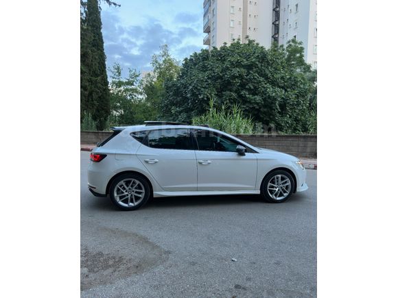FR DOLULUĞUNDA. Cam tavan+Led far+Alcantra koltuk+17"jant