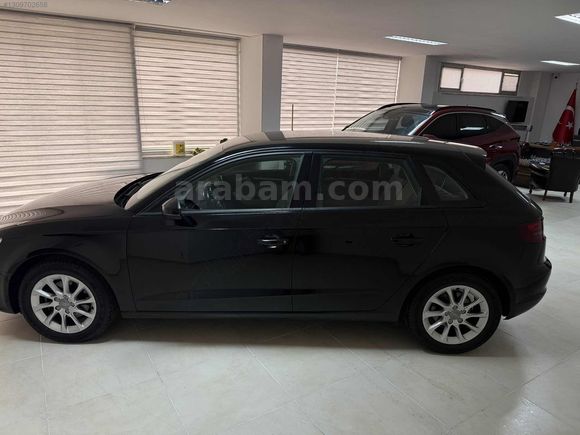 2015 AUDİ A3 1.6 TDI ATTRACTİON S-TRONİC sadece 95 bin km