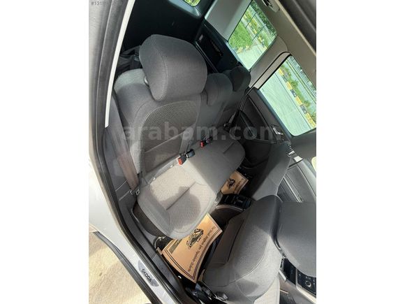SKODA YETİ 1.6 TDI 105 bg
