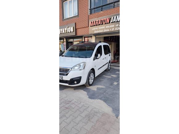 Sahibinden Peugeot Partner 1.6 HDI Zenith 2016 Model