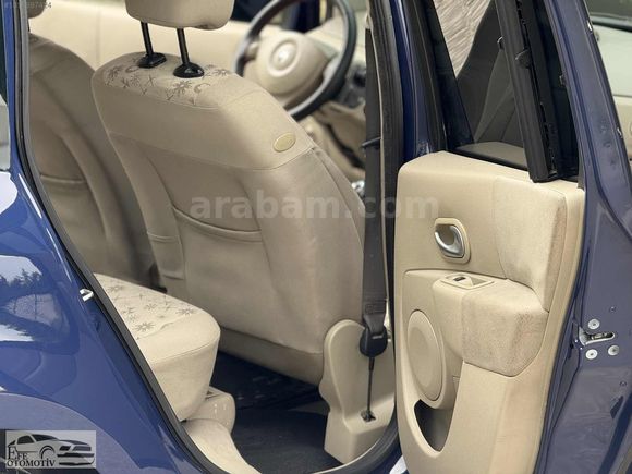 EFE OTOMOTİV'DEN 2009 EMSALSİZ TERTEMİZ GRAND MODUS DEĞİŞENSİZ