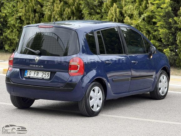 EFE OTOMOTİV'DEN 2009 EMSALSİZ TERTEMİZ GRAND MODUS DEĞİŞENSİZ