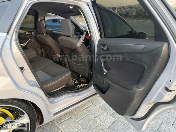 ÖZENLE YAPILMIŞ FORD MONDEO BOL EXTRALI