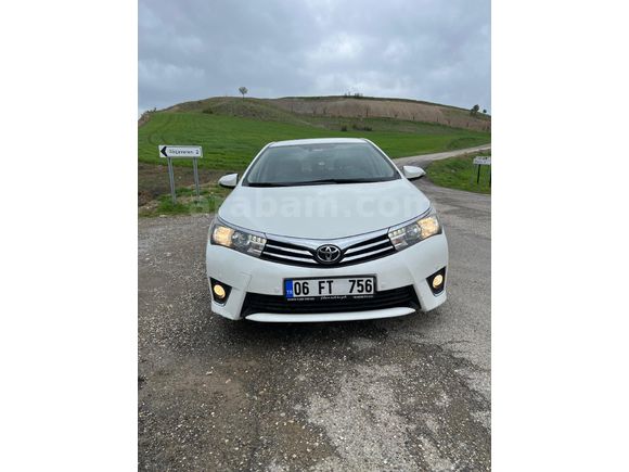 Sahibinden Toyota Corolla 1.4 D-4D Premium 2015 Model