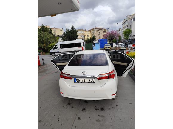 Sahibinden Toyota Corolla 1.4 D-4D Premium 2015 Model