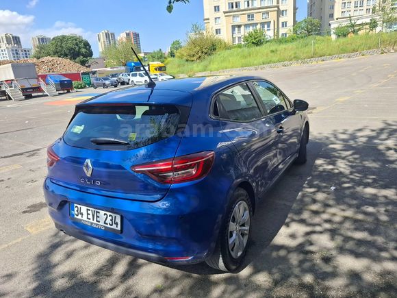 Sahibinden Renault Clio 0.9 TCe Joy 2021 Model 