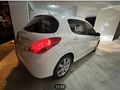 Sahibinden Peugeot 308 1.6 e-HDi Active 2013 Model 