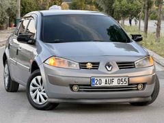 PAZARLIK TAKAS OLUR DEGİSENSİZ HASAR KAYITSIZ FULL AKSESUARLI MEGANE 2 