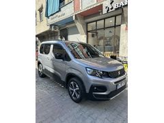 Sahibinden Peugeot Rifter 1.5 BlueHDI GT 2023 Model 