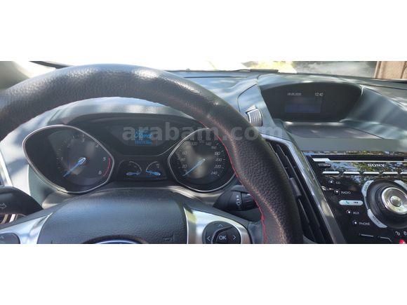 Sahibinden Ford C-Max 1.6 TDCi Titanium 2012 Model 