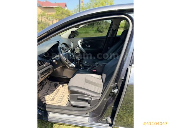 2012FLUENCE 1.6 DYNAMİqUE BOYASIZ KATLANIR AYNA ANATRSZ ÇALŞTRMA