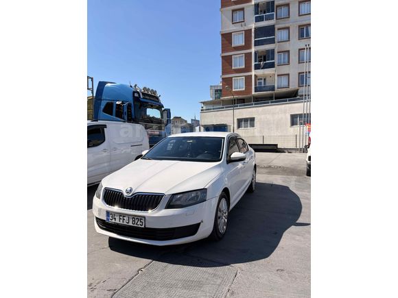 Sahibinden Skoda Octavia 1.6 TDI Ambition 2015 Model 