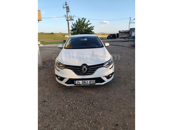 Sahibinden Renault Megane 1.5 Blue DCI Icon 2020 Model 