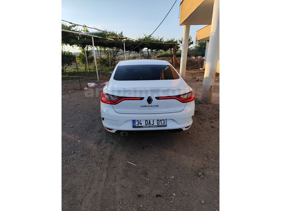 Sahibinden Renault Megane 1.5 Blue DCI Icon 2020 Model 