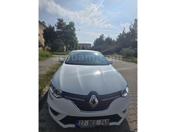 Sahibinden Renault Megane 1.5 Blue DCI Joy 2020 Model