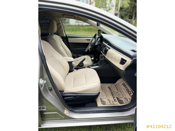 2015 COROLLA PREMİUM OTOMATİK 1.6 SERVİS BAKIMLI FULL DONANIM