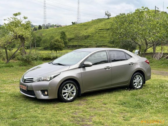 2015 COROLLA PREMİUM OTOMATİK 1.6 SERVİS BAKIMLI FULL DONANIM
