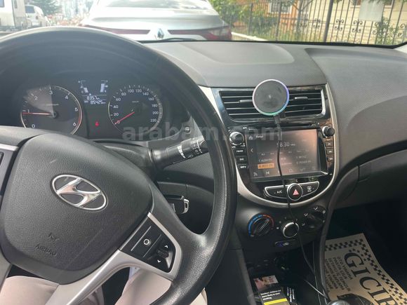 Sahibinden Hyundai Accent Blue 1.6 CRDI Mode Plus 2014 Model Ankara