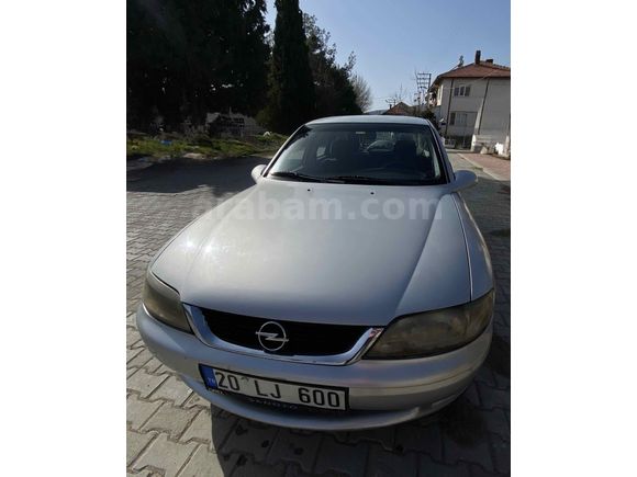 Sahibinden Opel Vectra 1.6 GL 2000 Model  320 km Gri (Gümüş)