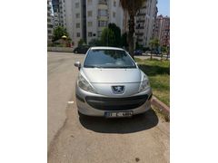 Sahibinden Peugeot 207 1.4 Trendy 2010 Model 132.000 KM