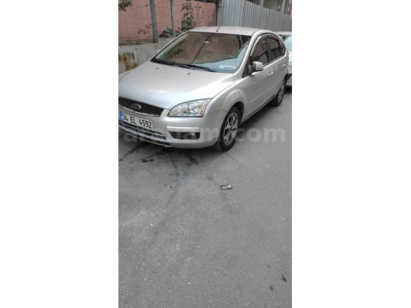 Sahibinden Ford Focus 1.6 TDCi Ghia 2007 Model