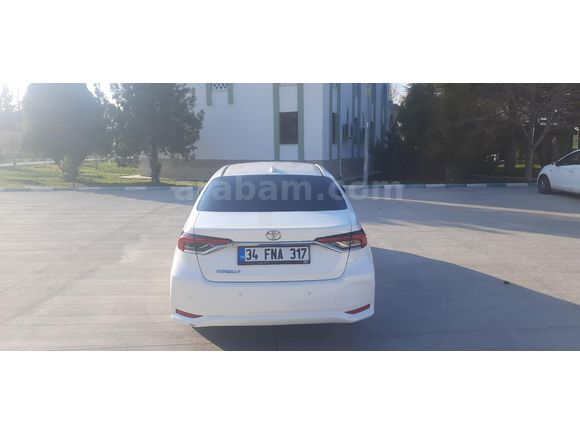 Sahibinden Toyota Corolla 1.5 Dream 2022 Model 