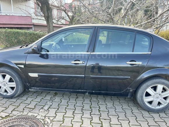 Sahibinden Renault Megane 1.5 dCi Dynamique 2005 Model  249.000km Siyah