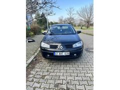 Sahibinden Renault Megane 1.5 dCi Dynamique 2005 Model  241.000 km Siyah