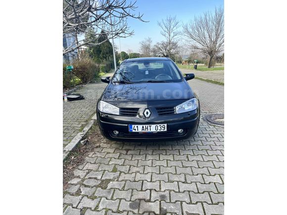 Sahibinden Renault Megane 1.5 dCi Dynamique 2005 Model  249.000km Siyah