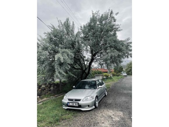 Sahibinden Honda Civic 1.6 i ES 2000 Model 
