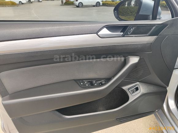 VW PASSAT CAM GİBİ TERTEMİZ CİZİKSİZ