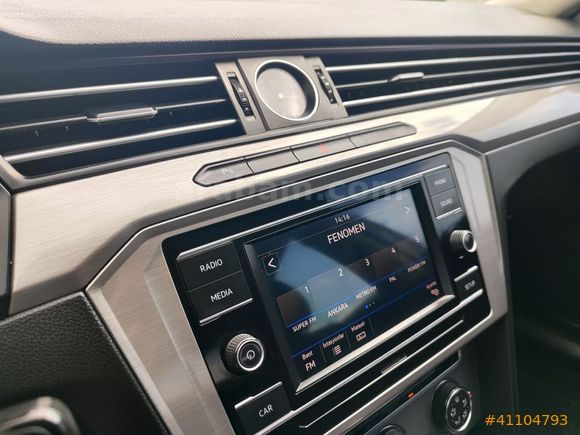 VW PASSAT CAM GİBİ TERTEMİZ CİZİKSİZ