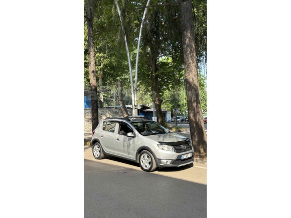 Sahibinden Dacia Sandero 1.5 dCi Stepway 2015 Model 