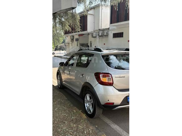 Sahibinden Dacia Sandero 1.5 dCi Stepway 2015 Model 