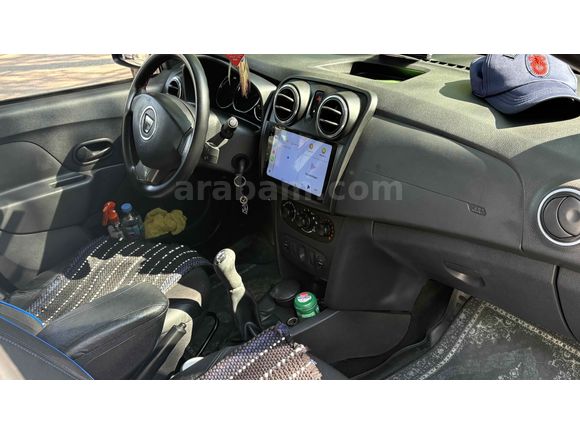 Sahibinden Dacia Sandero 1.5 dCi Stepway 2015 Model 