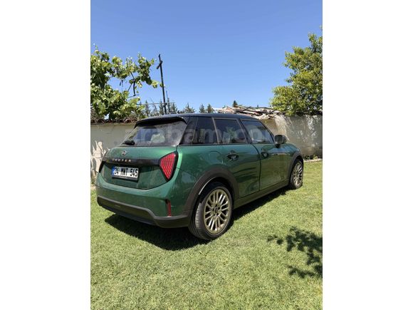 Sahibinden Mini Cooper 1.5 Favoured 2024 Model İstanbul