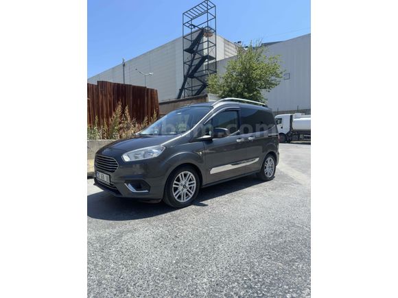 Sahibinden Ford Tourneo Courier 1.5 TDCi Titanium Plus 2018 Model 