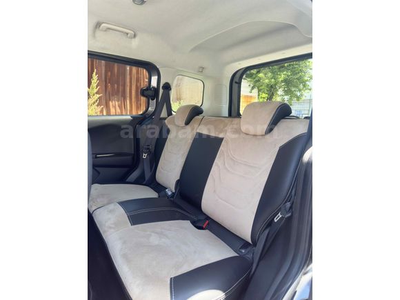 Sahibinden Ford Tourneo Courier 1.5 TDCi Titanium Plus 2018 Model 