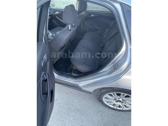 Sahibinden Ford Focus 1.6 TDCi Titanium 2013 Model 