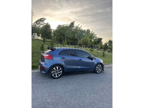 Sahibinden Kia Rio 1.4 CRDi Concept Plus 2016 Model  133.000 km Mavi