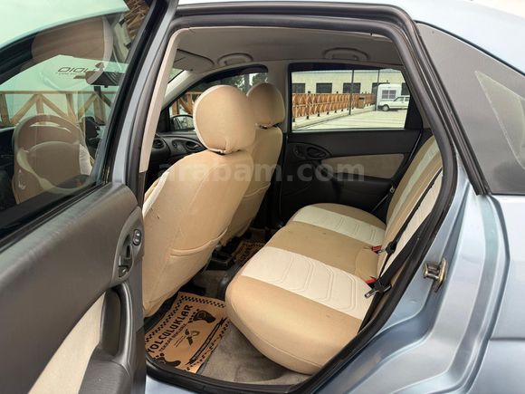 Sahibinden Ford Focus 1.6 Comfort 2004 Model