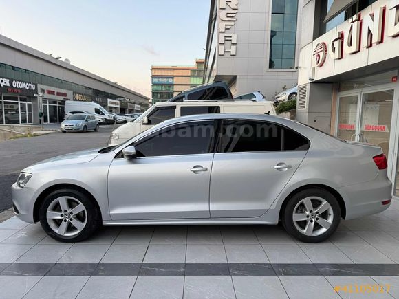 2013 JETTA 1.6 TDİ COMFORTLİNE DSG 112 BİN KM DE HATASIZ
