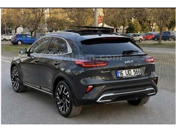 Sahibinden Kia XCeed 1.5 T-GDI Elegance 2023 Model 