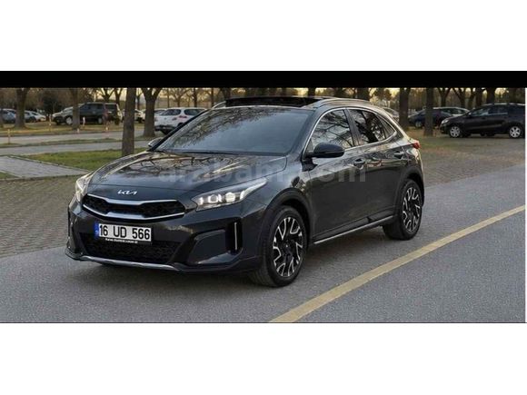 Sahibinden Kia XCeed 1.5 T-GDI Elegance 2023 Model 