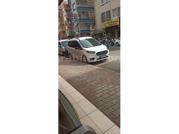 Sahibinden Ford Tourneo Courier 1.5 TDCi Delux 2021 Model  107.000 km Beyaz