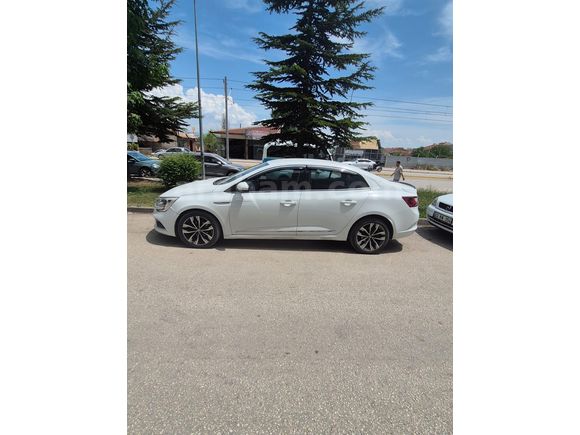 Sahibinden Renault Megane 1.6 Joy 2017 Model