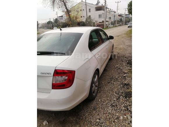 Sahibinden Skoda Rapid 1.6 TDI Active 2013 Model 