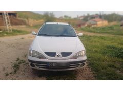 Sahibinden Renault Megane 1.4 RTA 2001 Model  320.000 km Beyaz